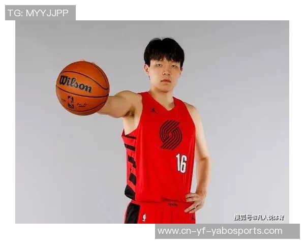 青岛记者点评杨瀚森表现需提升体能挑战仍在后方等待